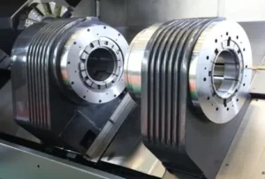 Токарный станок с центральным приводом для обработки тонкостенных труб SCK103S